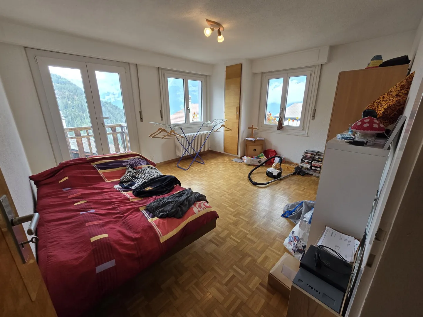 Beautiful bright apartment with 2 balconies - 3.5 rooms - private garage included - Photo 4 of 8