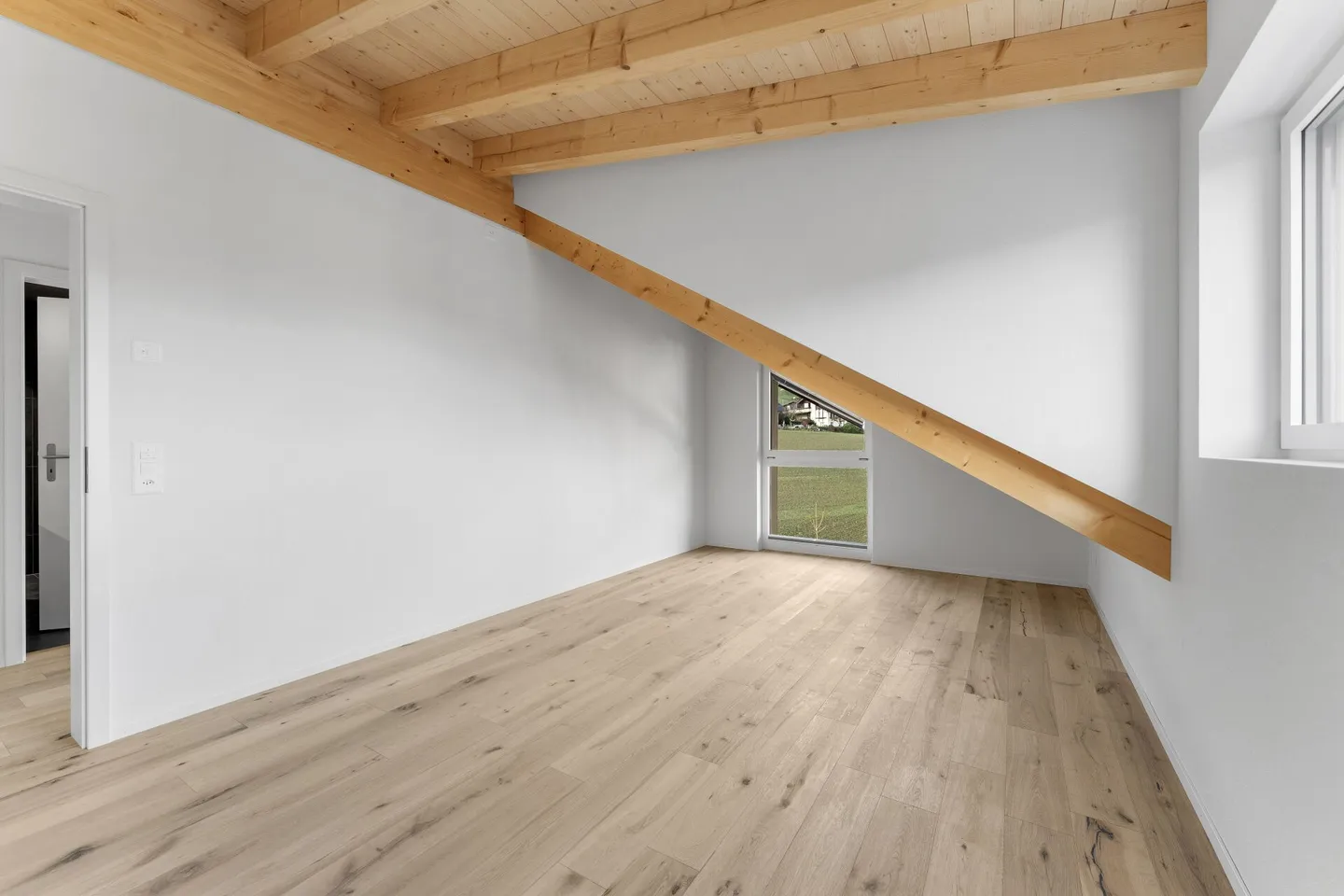 Erstbezug: moderne 3.5-Zimmerwohnung im Dachgeschoss nord - Foto 10 von 19