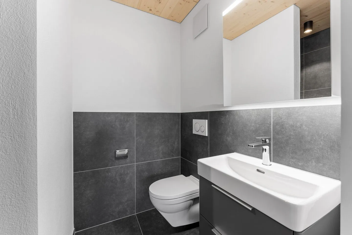 Erstbezug: moderne 3.5-Zimmerwohnung im Dachgeschoss nord - Foto 16 von 19