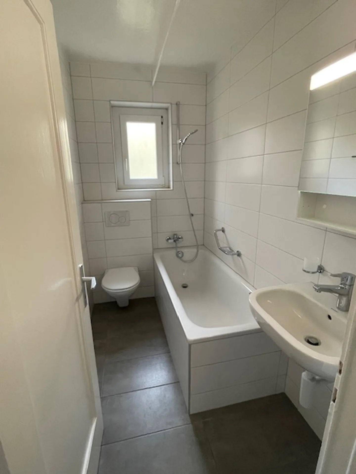 4-room apartment - Photo 2 of 7