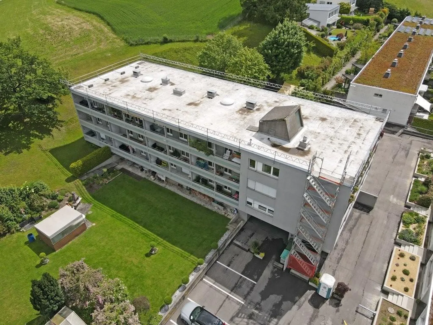 Appartement confortable dans un emplacement élevé avec vue panoramique - Photo 2 sur 12