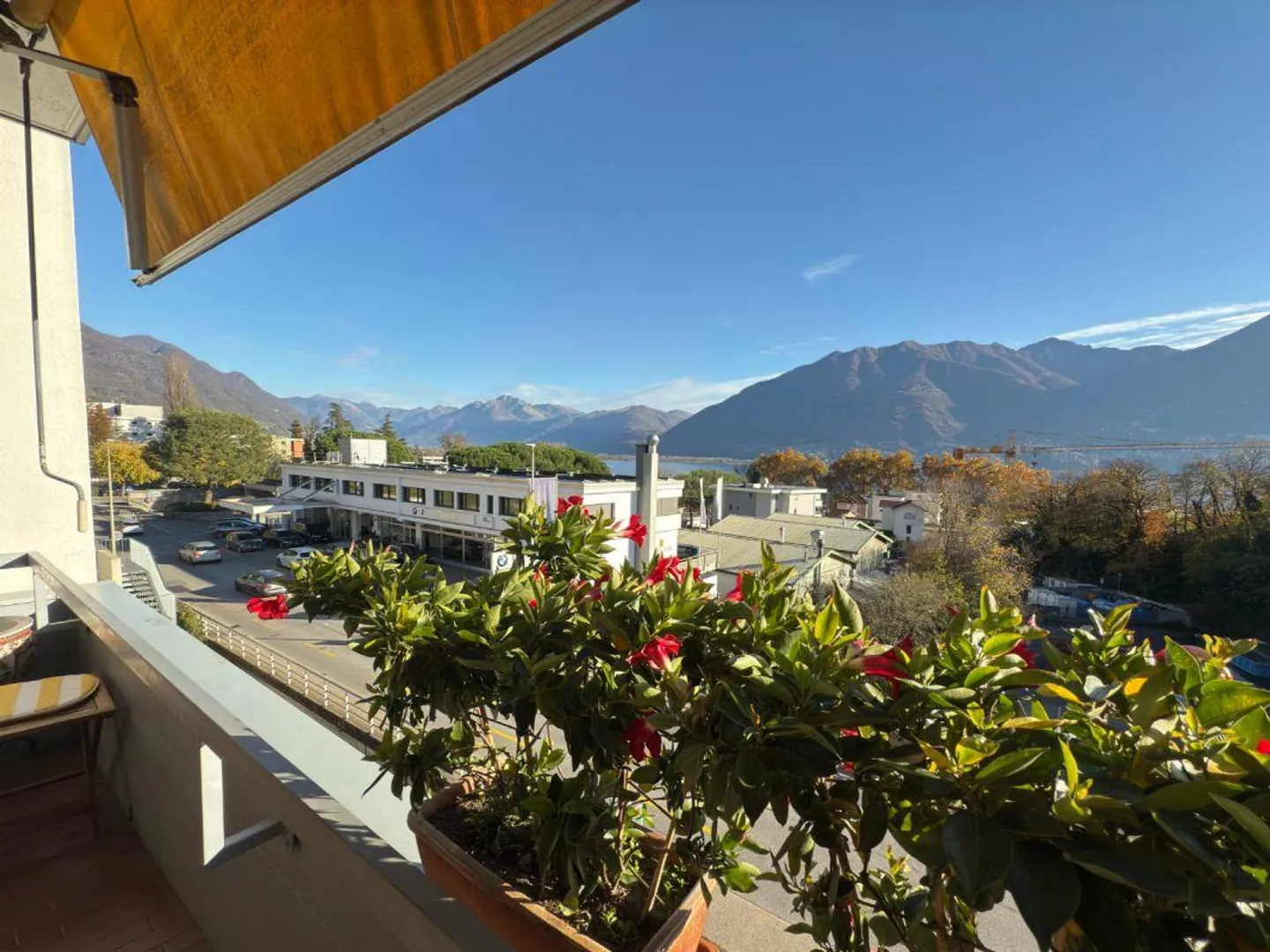 Appartement lumineux avec vue sur le lac - Photo 3 sur 4