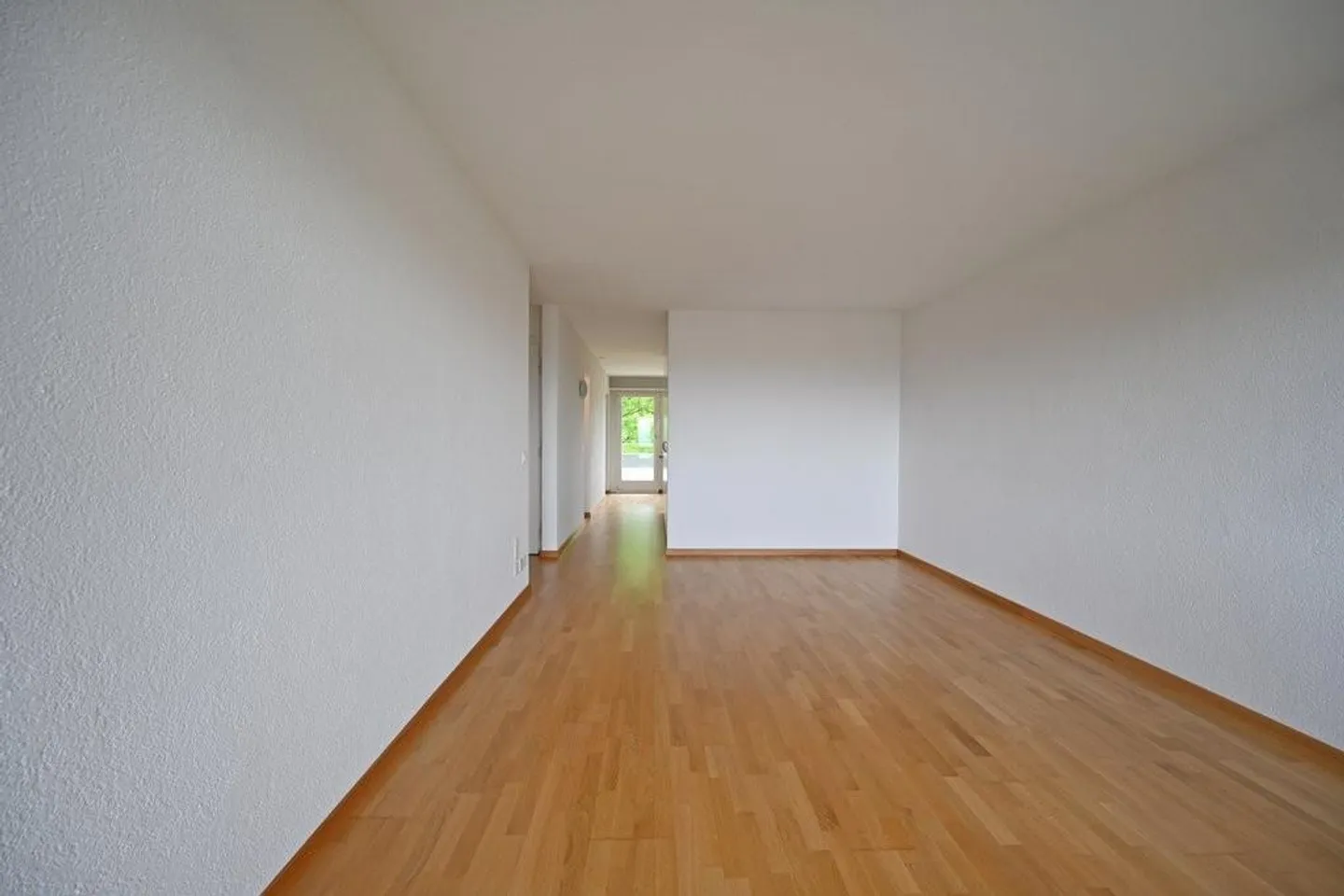 Appartement confortable dans un emplacement élevé avec vue panoramique - Photo 7 sur 12