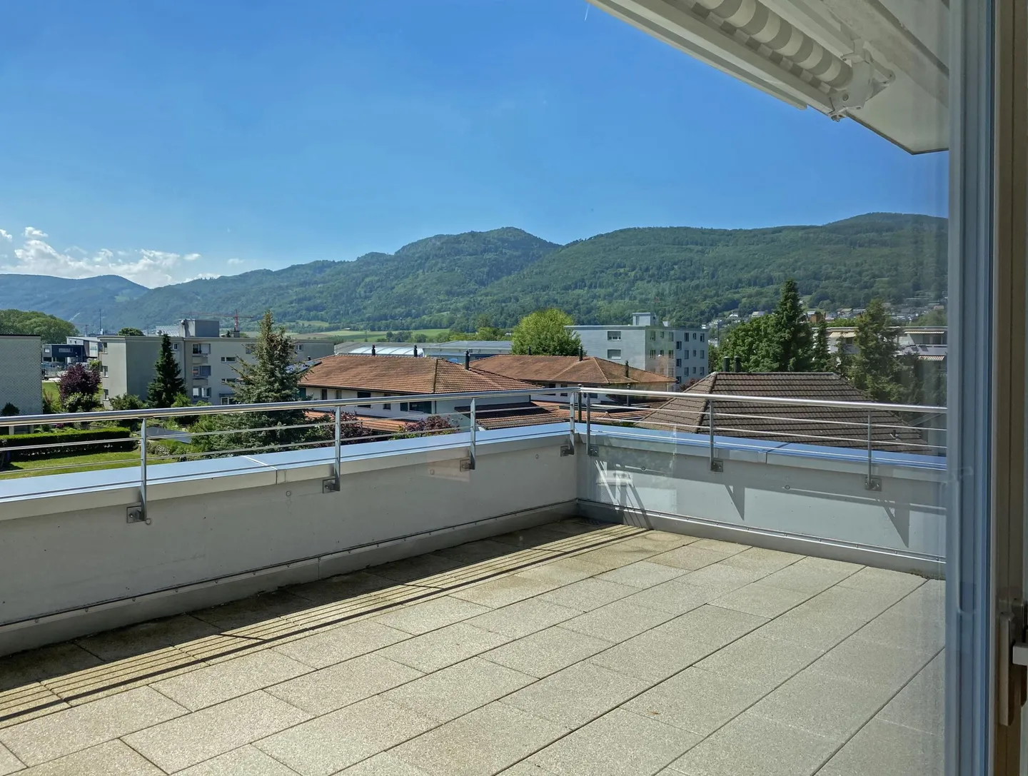 Appartement en Attique Moderne dans un Emplacement Prisé - Photo 1 sur 15