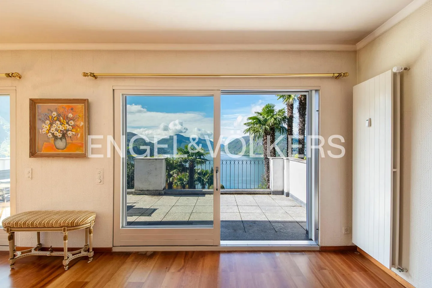 Oasis of Tranquility with Lake View in Ruvigliana - Photo 2 of 13
