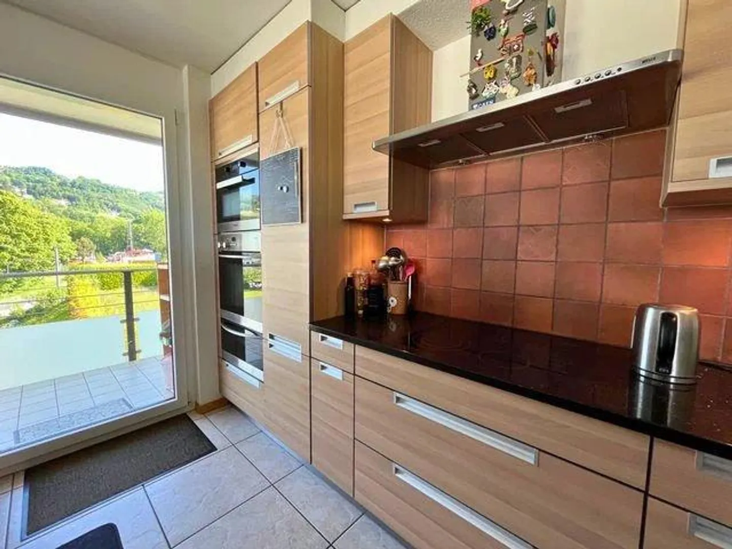 Appartamento 4.5 camere affascinante - Foto 3 di 10