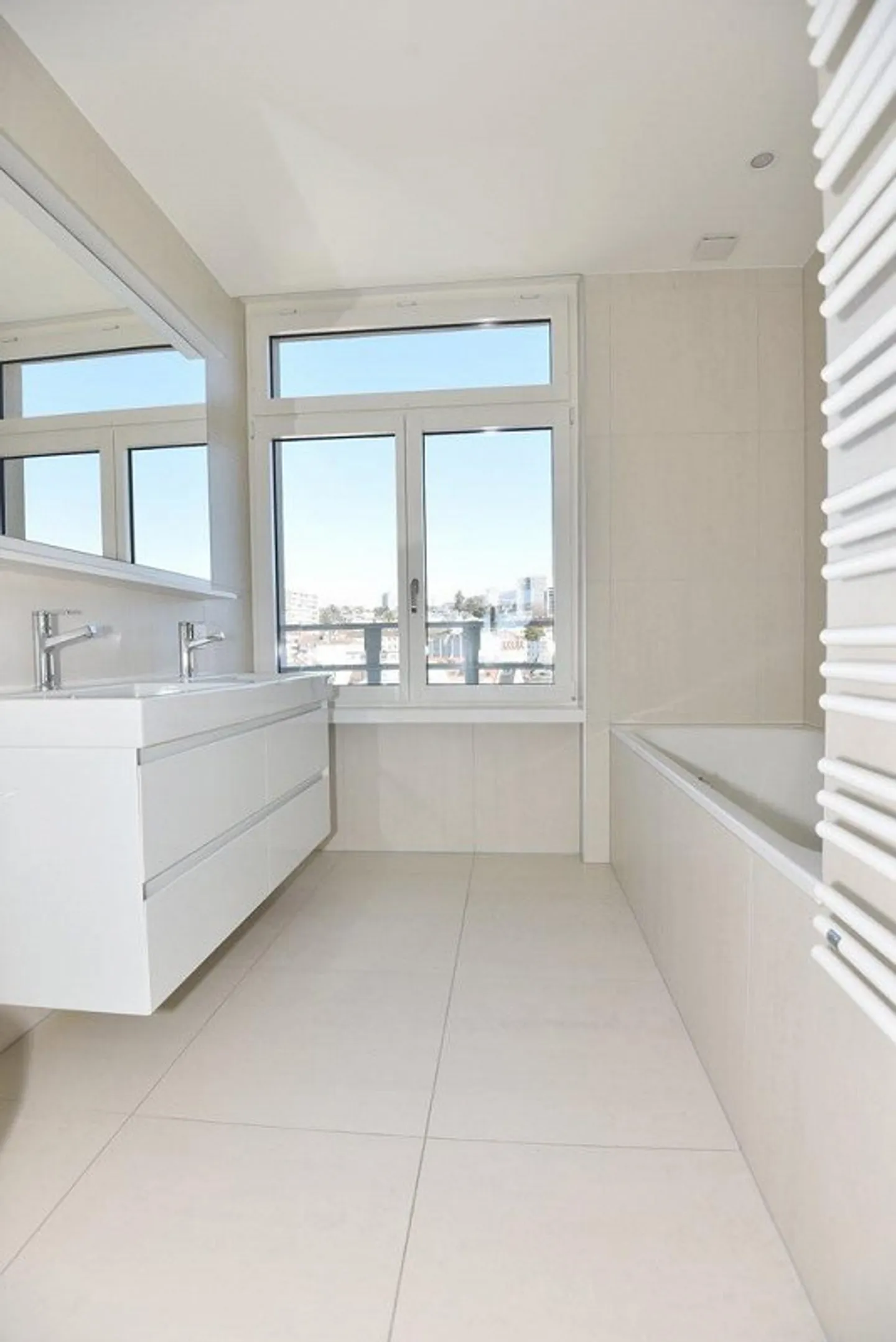 Bel-Air 1, magnifico appartamento al 10° piano della torre - Foto 8 di 11