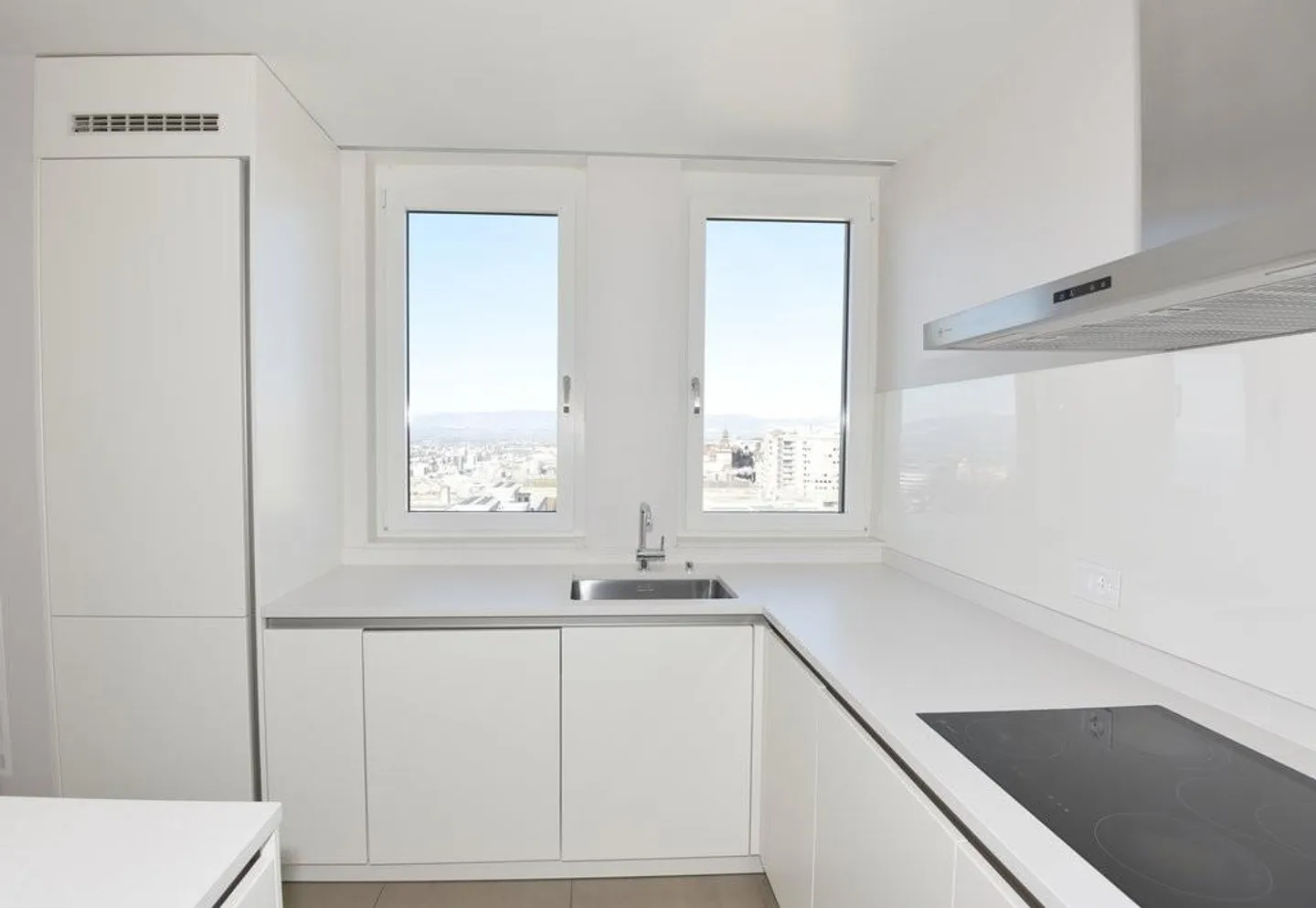 Bel-Air 1, magnifico appartamento al 10° piano della torre - Foto 6 di 11