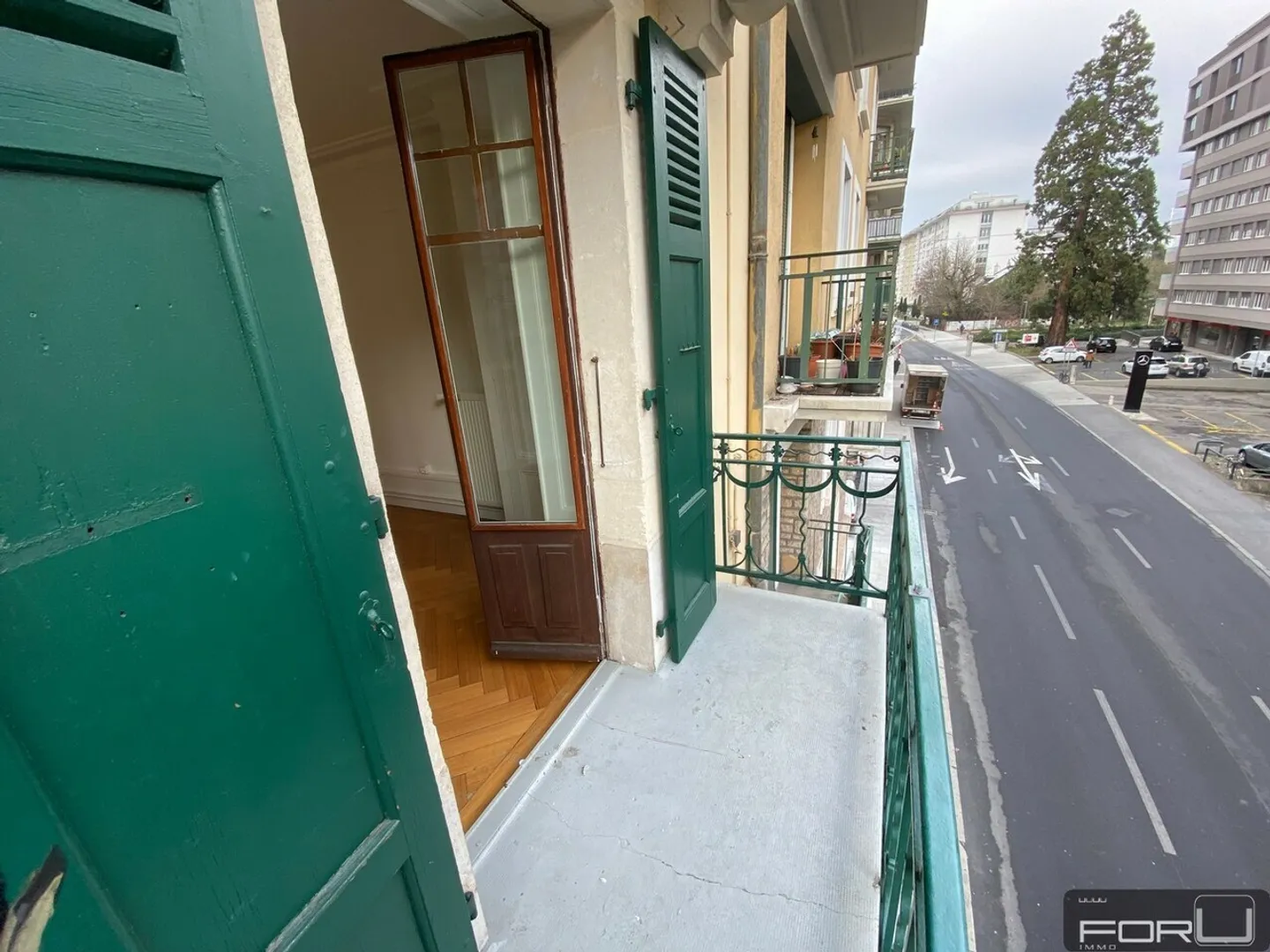 Sehr schönes 3-Zimmer-Apartment im alten Stil mit Balkon in der Servette - Foto 3 von 7