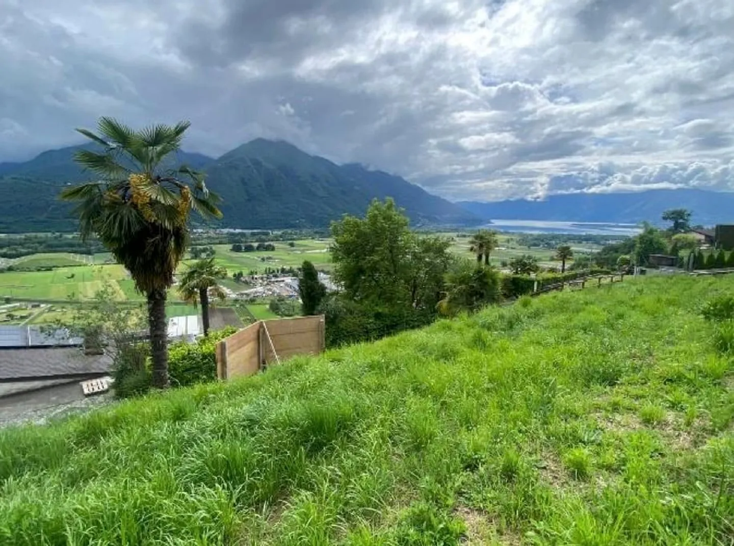 Building land with 1143m2 with lake view - Photo 5 of 5