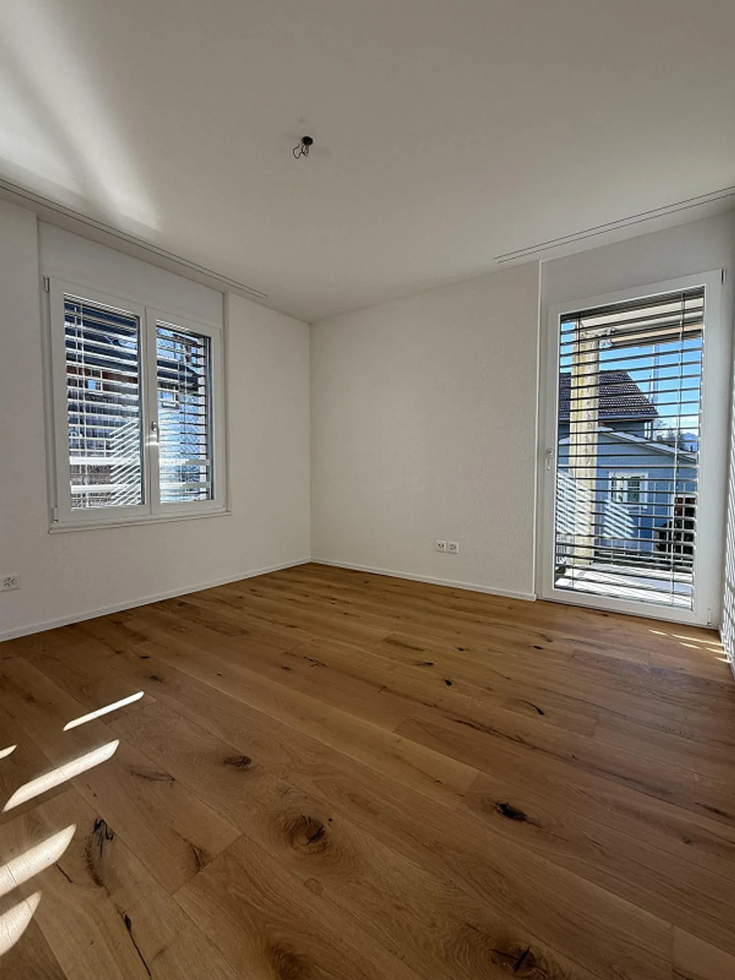 3.5-Zimmer-Wohnung mit Gartenzugang in Ganterschwil - Foto 3 von 6