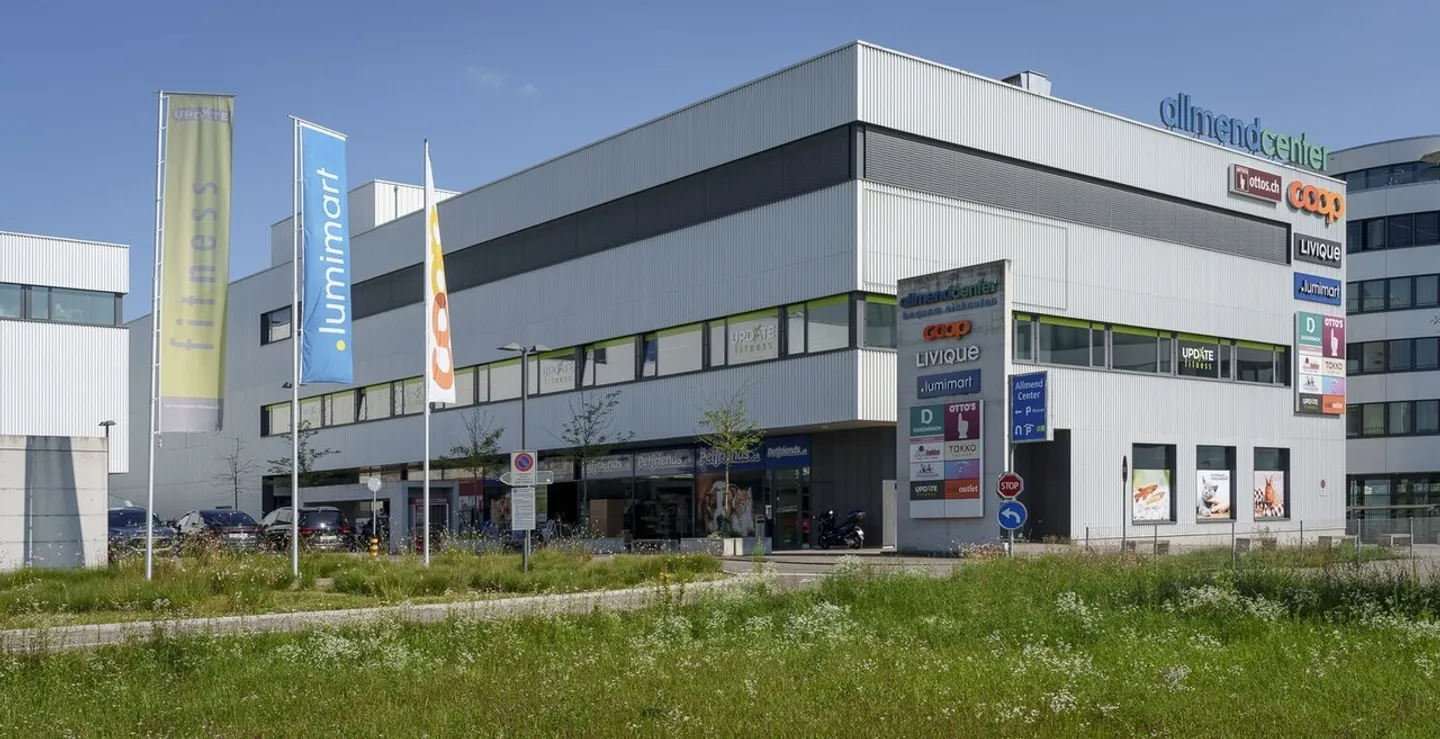 Your sales area in the Allmendcenter Frauenfeld - regionally anchored... - Photo 1 of 8