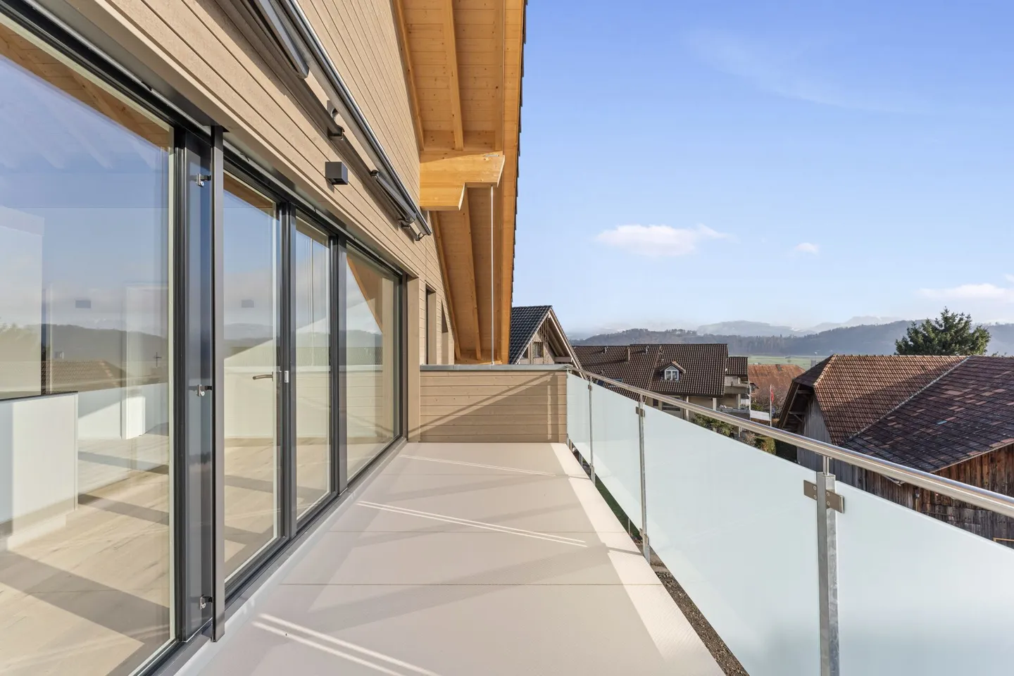 Première occupation : appartement moderne de 3,5 pièces au dernier étage sud - Photo 19 sur 19