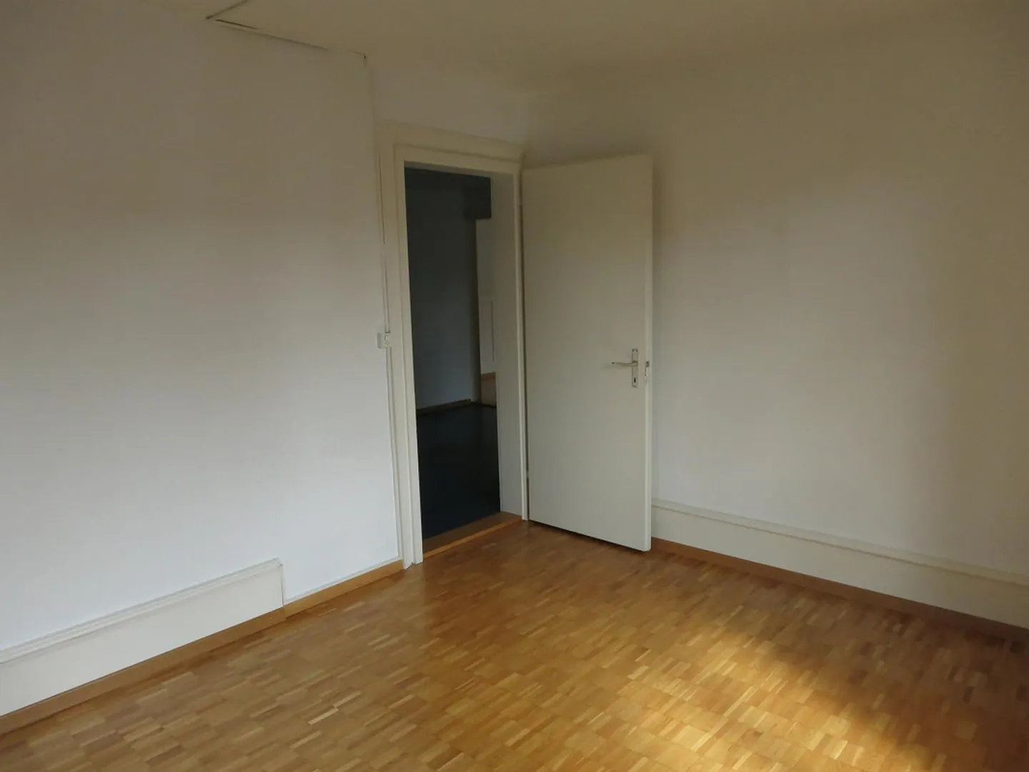 3-Room Old Building Apartment 3rd Floor - Photo 1 of 14