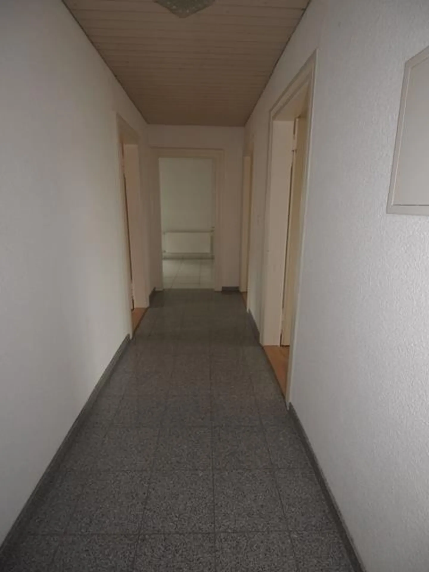 Charming old-style apartment for sale - Photo 7 of 21