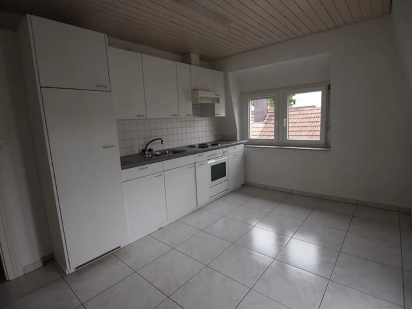 Charming old-style apartment for sale - Photo 11 of 21