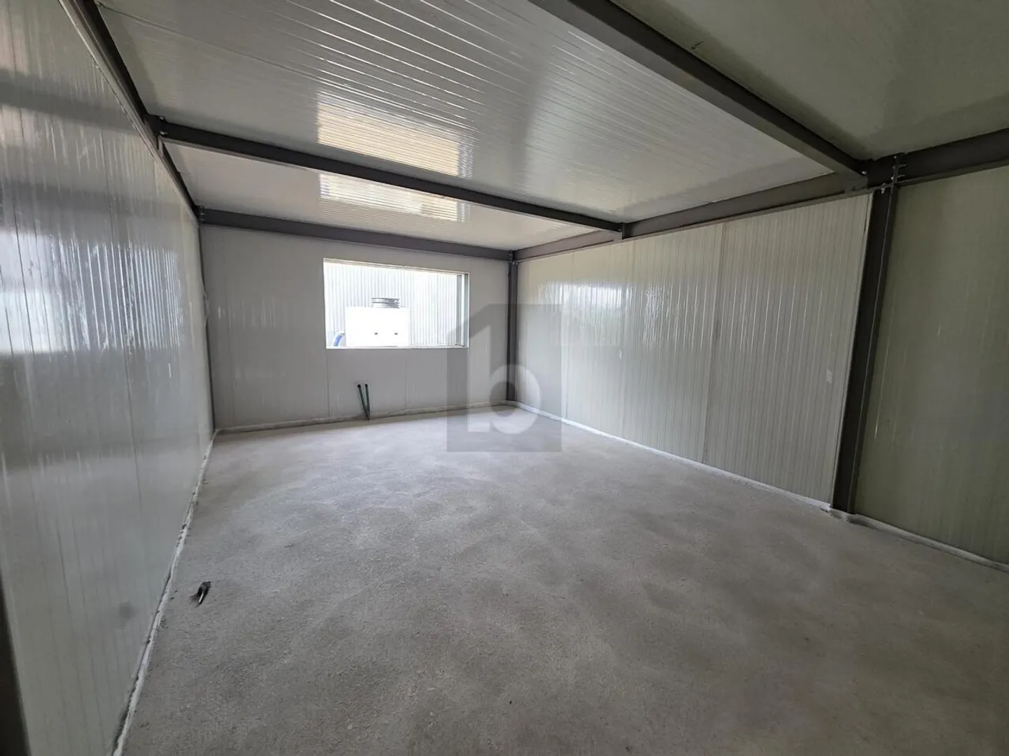 Ufficio spazioso con parcheggi - Foto 4 di 5