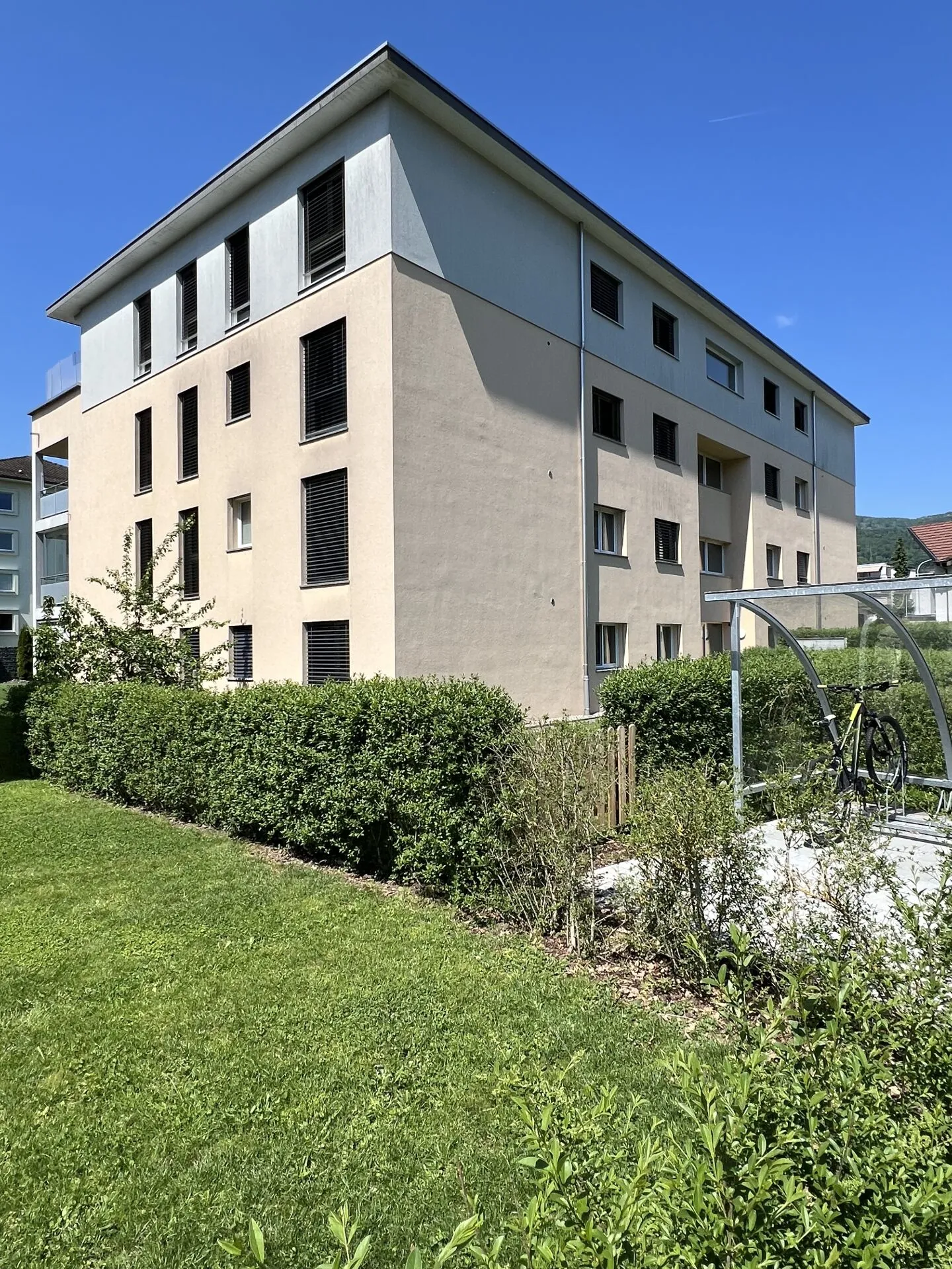 Appartement en Attique Moderne dans un Emplacement Prisé - Photo 14 sur 15