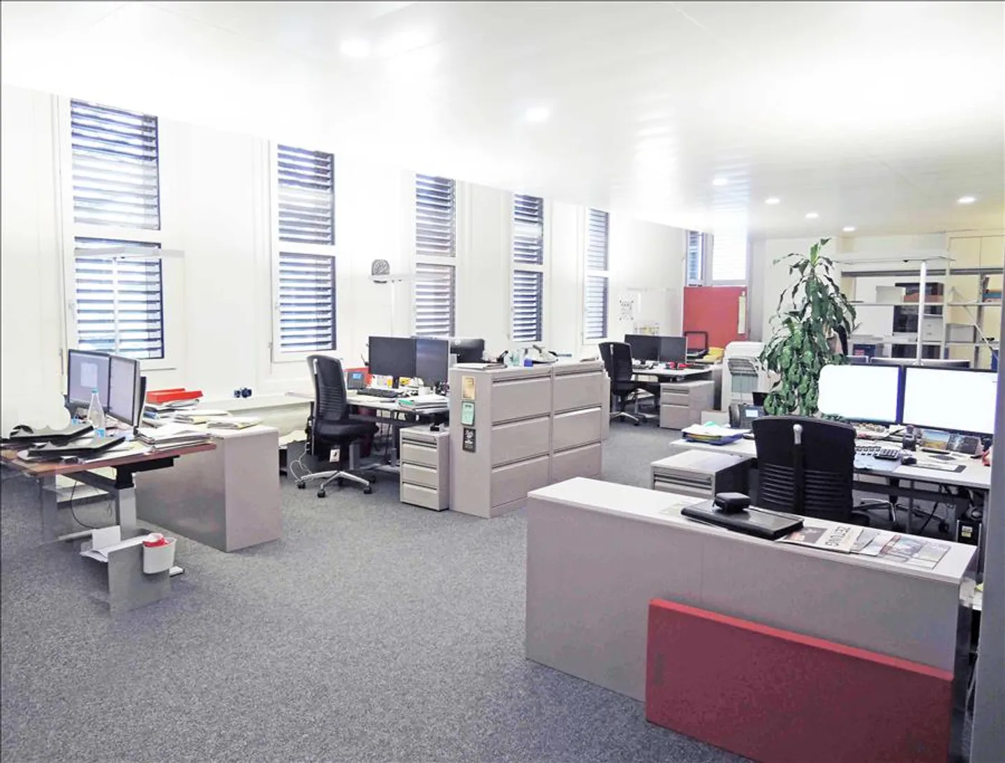 Attractive Office Space - Photo 3 of 5