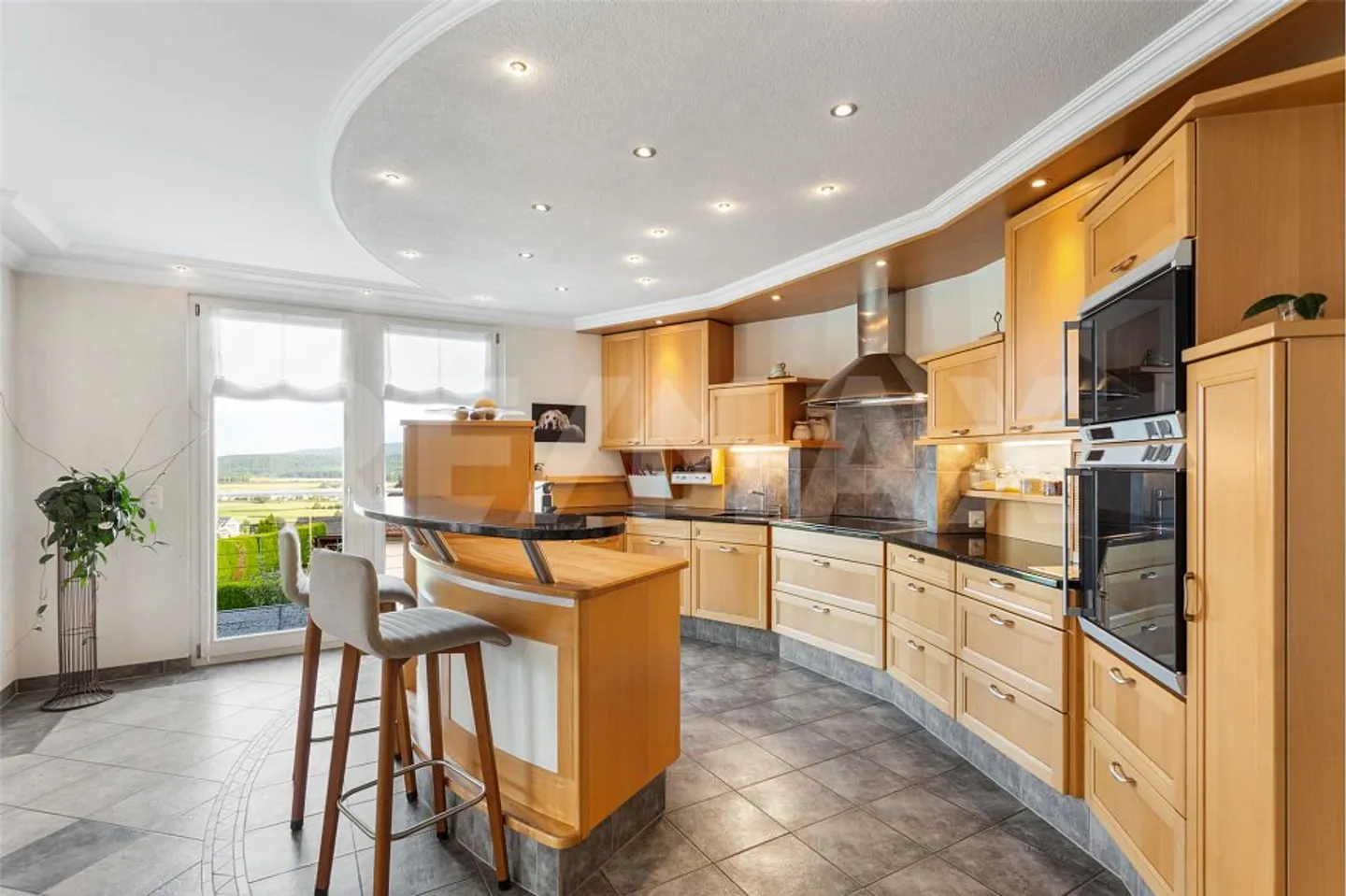 10-room single-family house in an unobstructed location, panoramic view, built in the golden ratio! - Photo 9 of 12