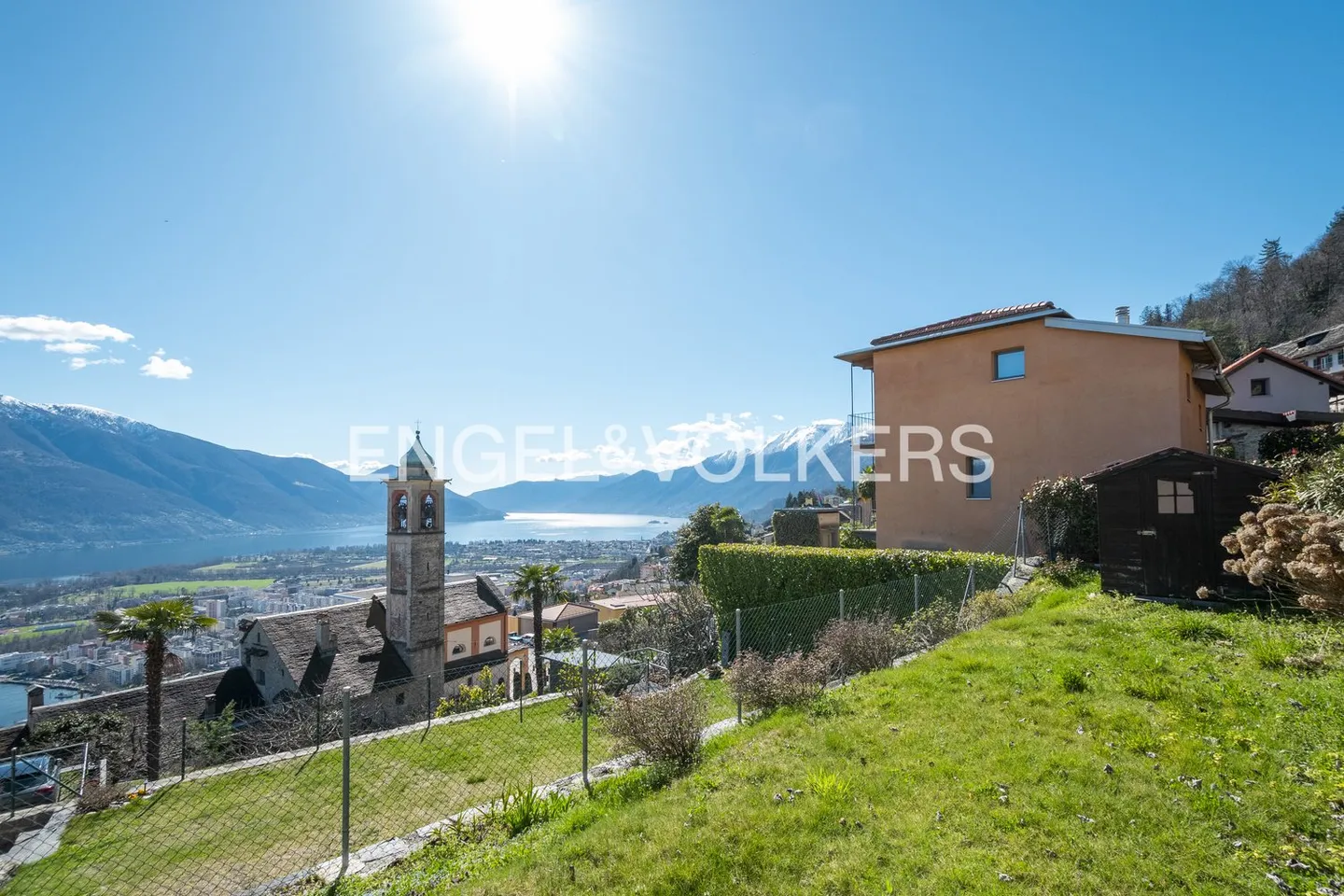Affascinante casa a schiera con 3,5 stanze e vista unica sul lago (21) - Foto 10 di 11