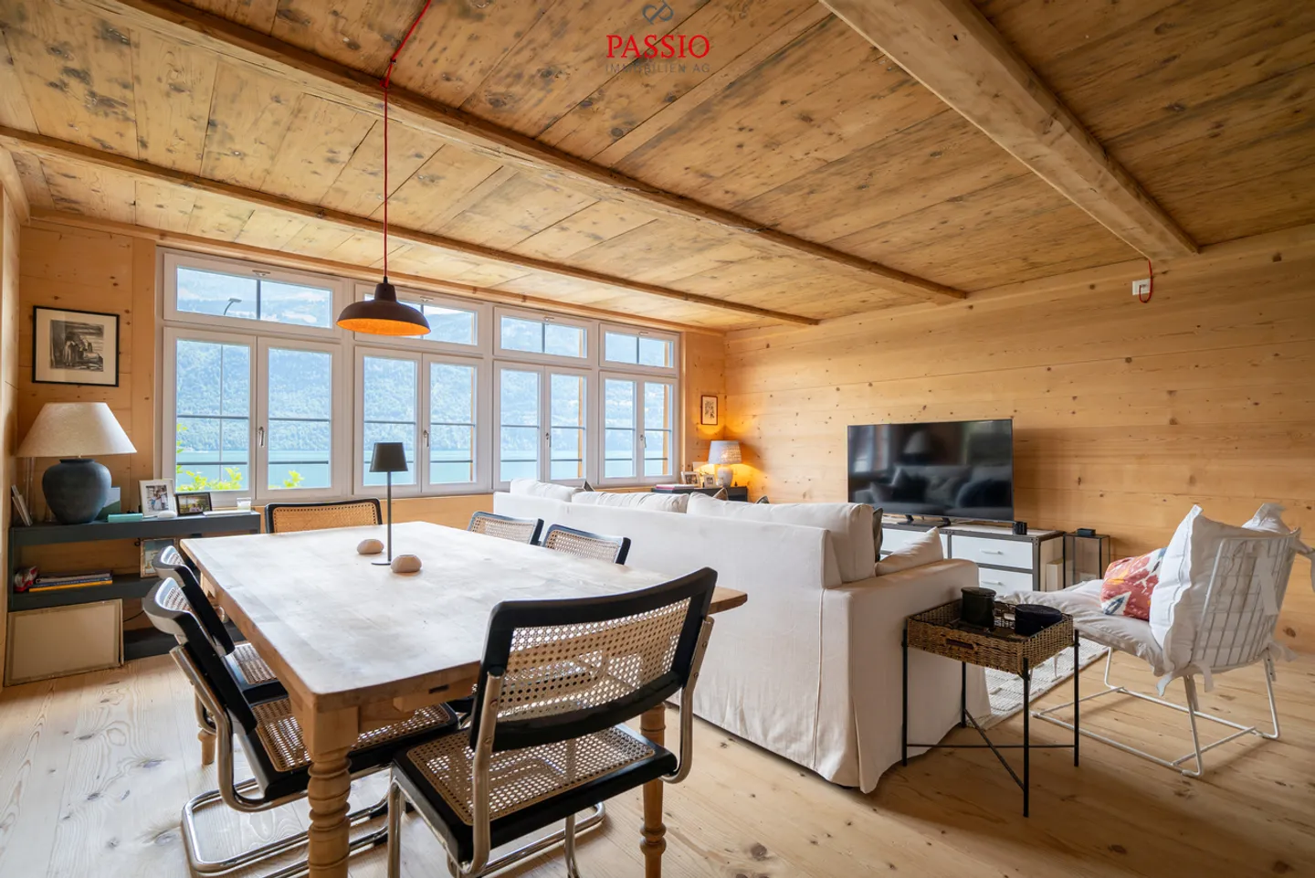 Casa storica di 3,5 stanze con studio di 1 stanza direttamente sul lago di Brienz - Foto 8 di 33