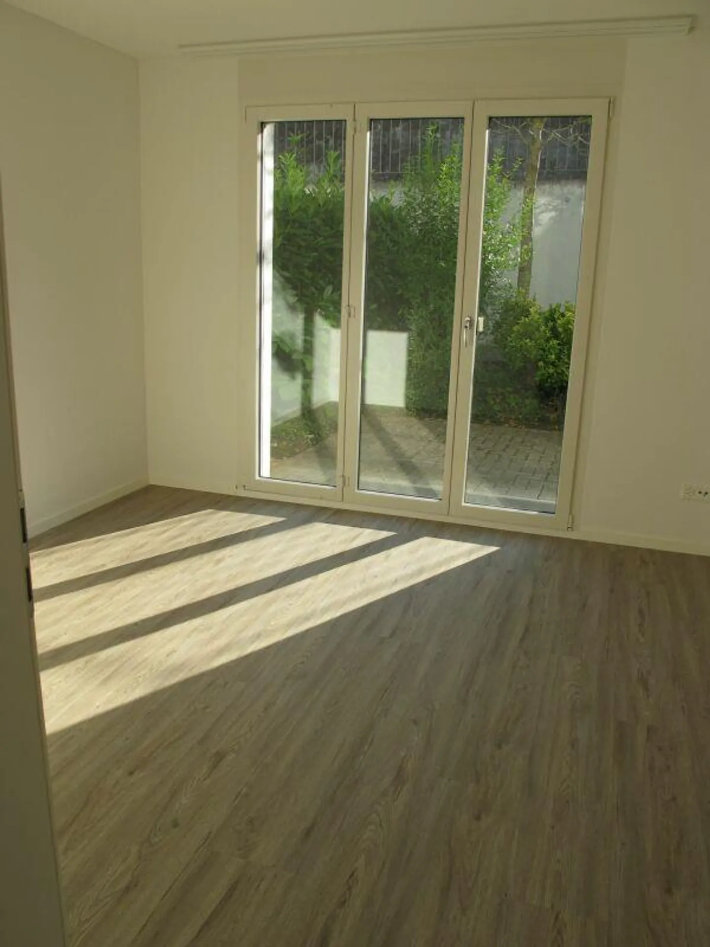 Appartamento 4.5 locali con patio - Foto 4 di 7