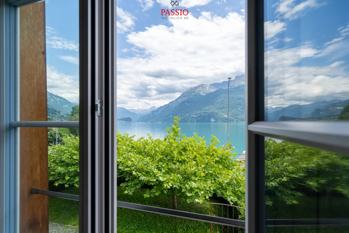 Casa storica di 3,5 stanze con studio di 1 stanza direttamente sul lago di Brienz - Foto 12 di 33