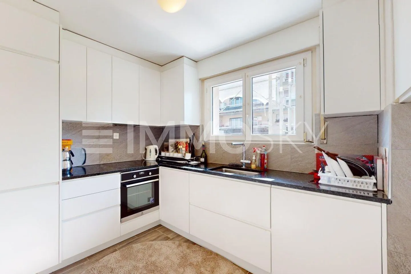 Interamente ristrutturato e a due passi dal centro - Foto 1 di 5