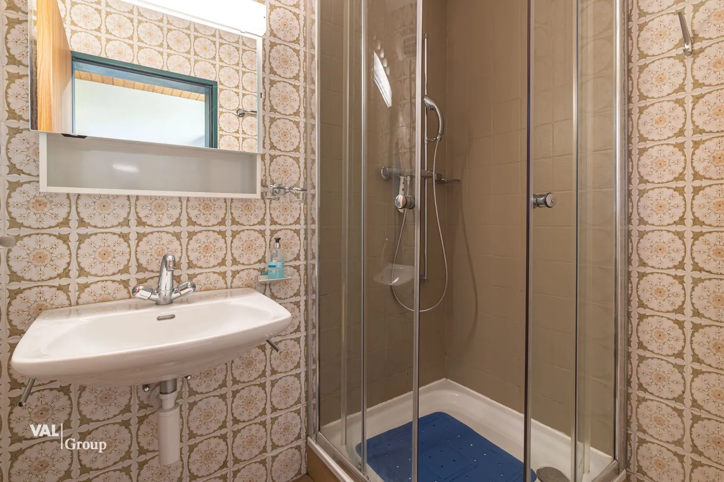 Geräumiges Mehrfamilienhaus - Foto 8 von 12