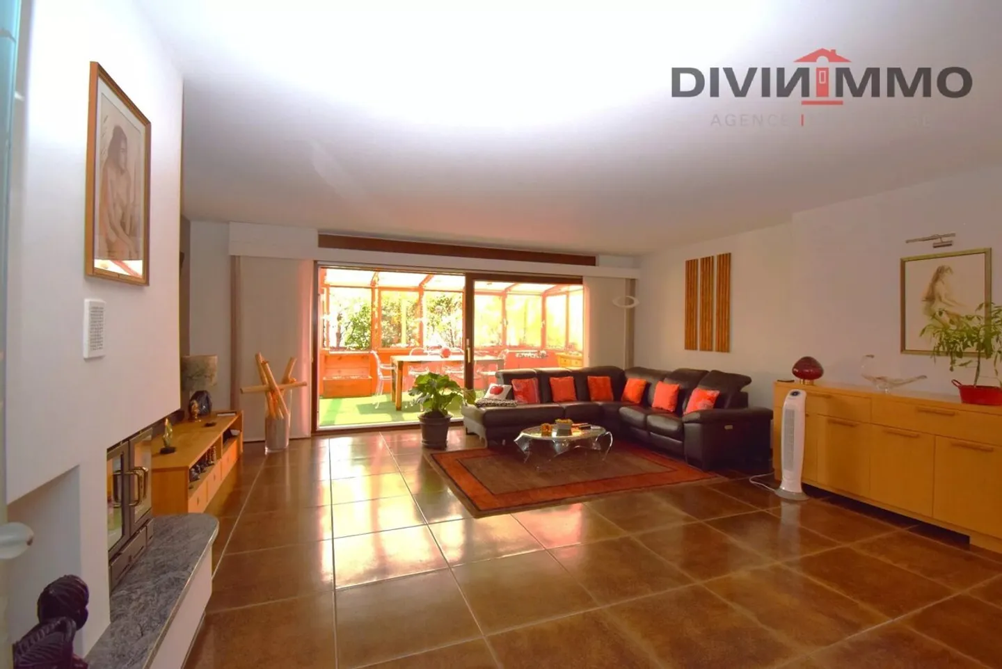 Spacious 5.5-Room Apartment - Photo 3 of 13