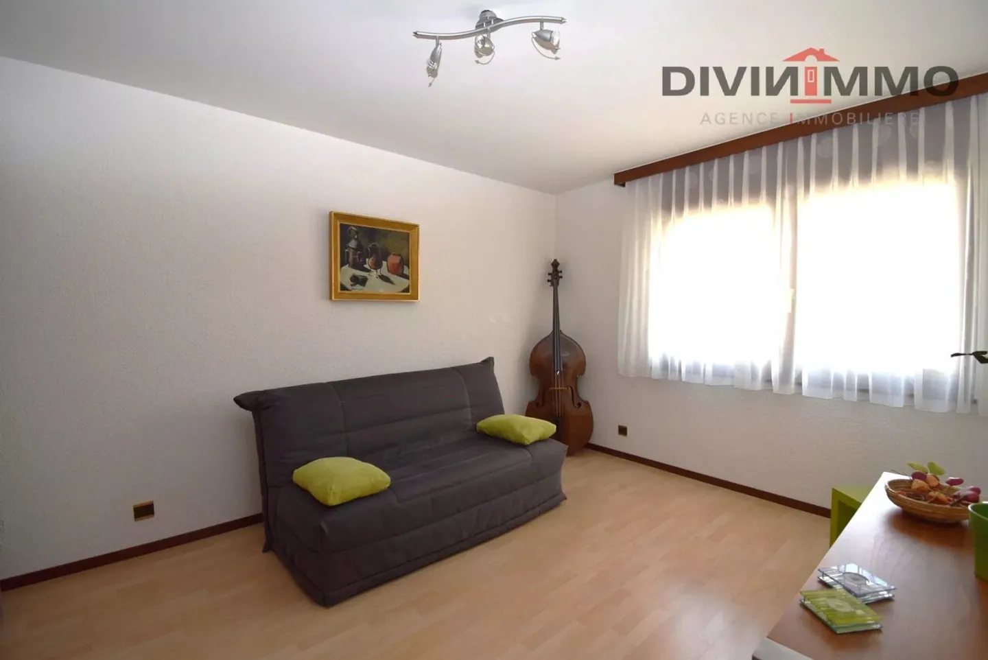 Spacious 5.5-Room Apartment - Photo 6 of 13
