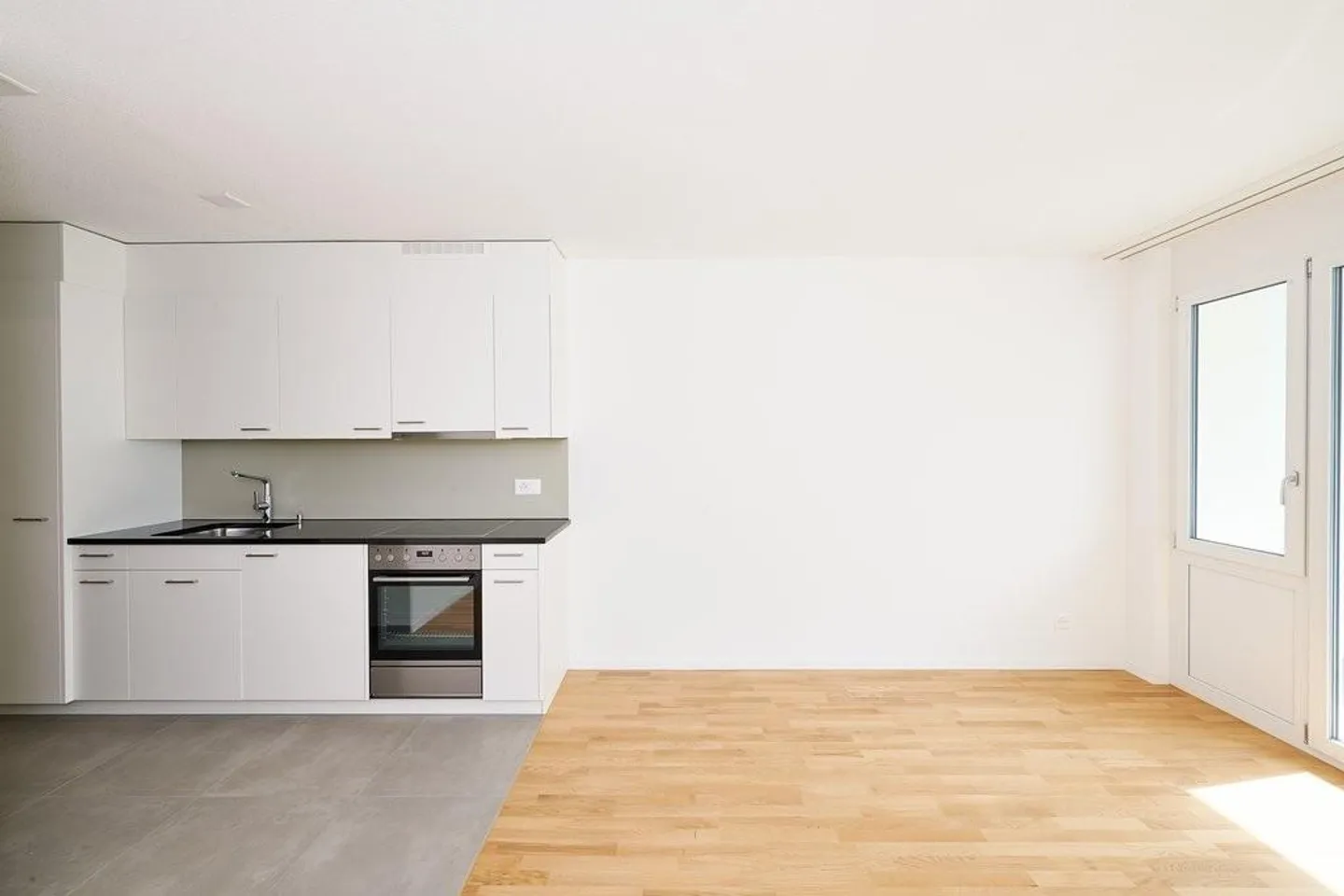 Gemütliche Wohnung mit Balkon - Foto 2 von 7