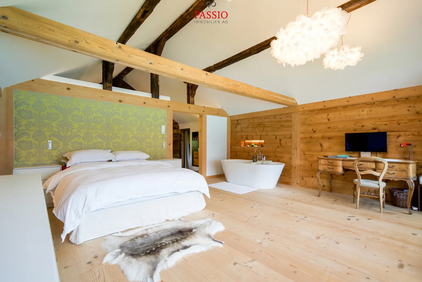 Casa storica di 3,5 stanze con studio di 1 stanza direttamente sul lago di Brienz - Foto 18 di 33