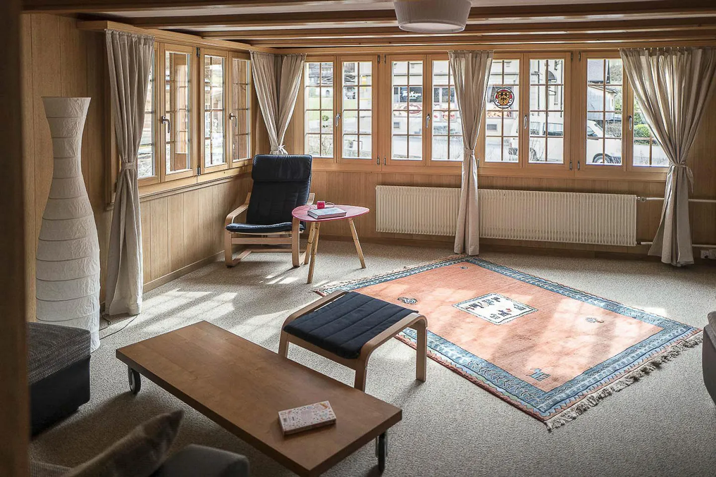 Section de maison avec deux appartements et terrain à bâtir - Photo 8 sur 8