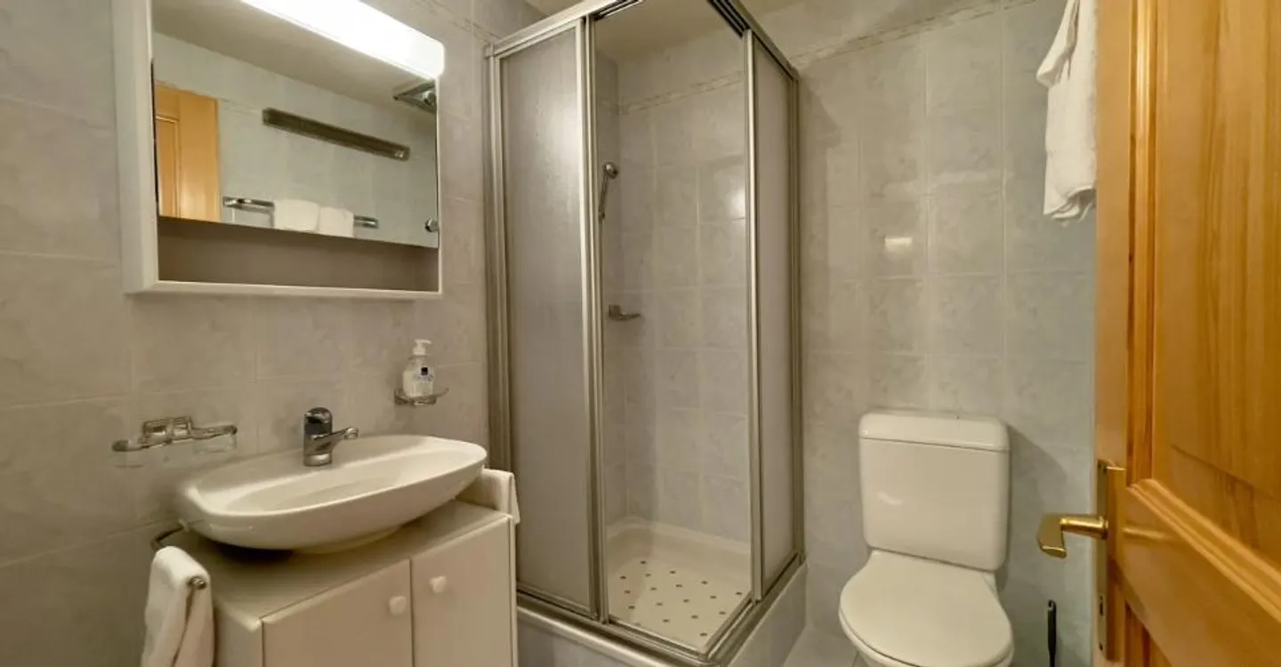 Luxuswohnung in Crans-Montana - Foto 9 von 11