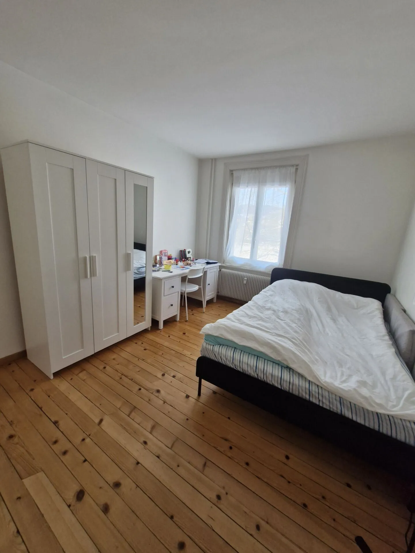 Appartamento d'epoca attraente con due balconi - Foto 1 di 12