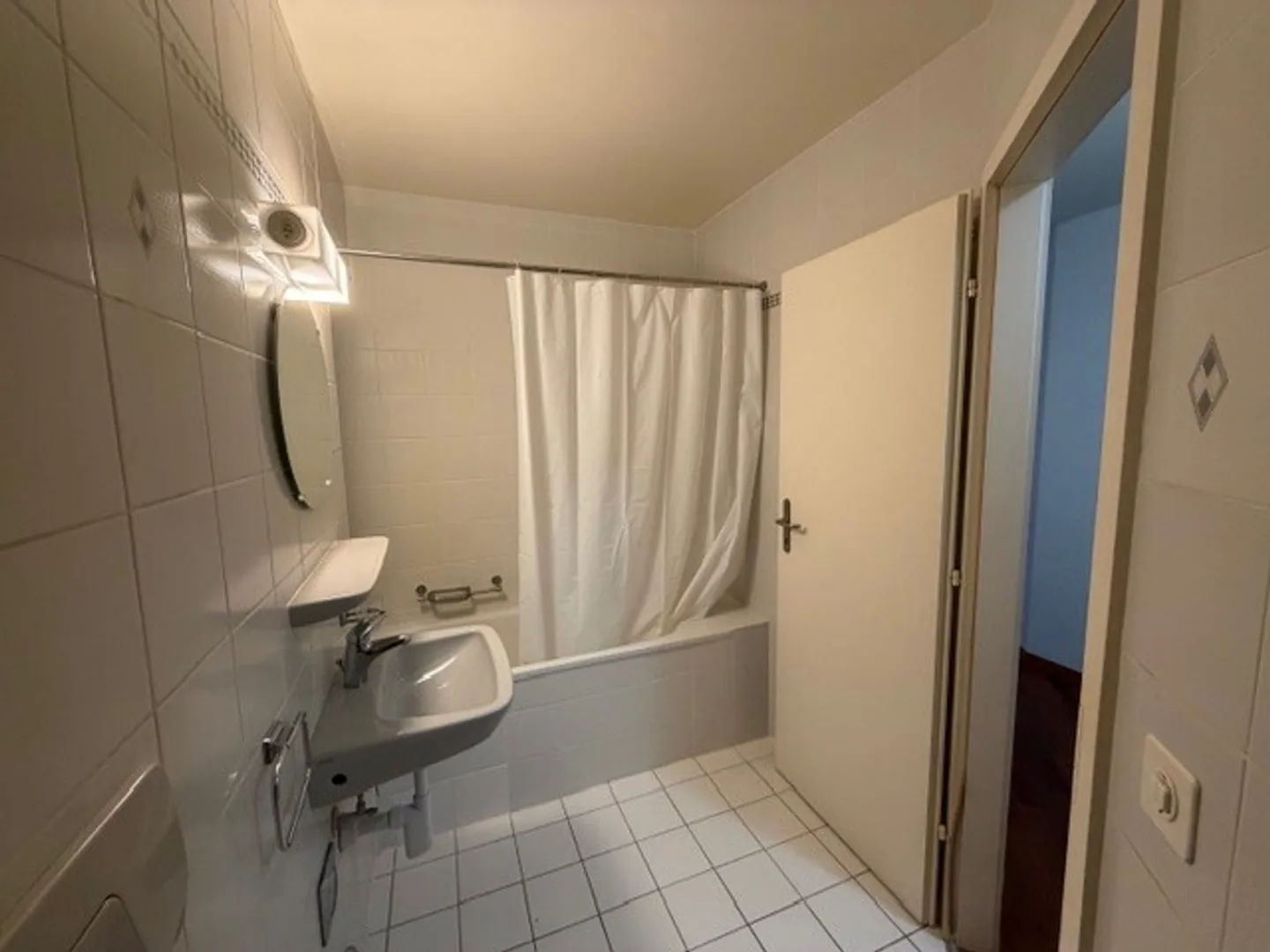 Studio in Lausanne - Foto 6 von 7