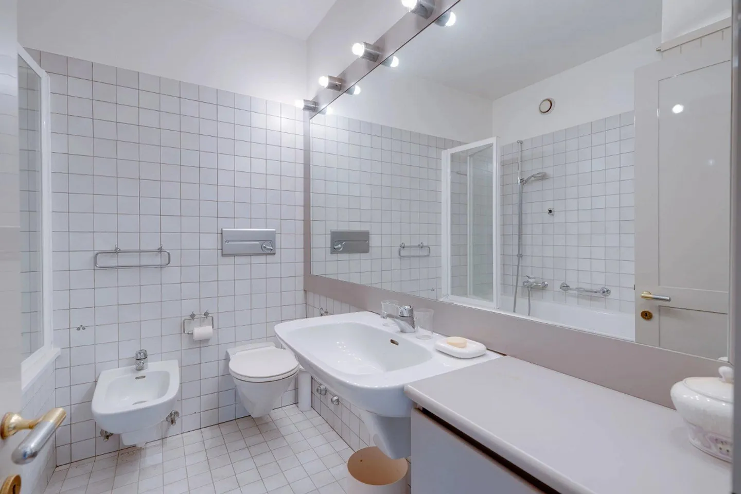 Elegante Penthouse mit Seeblick - Foto 8 von 13