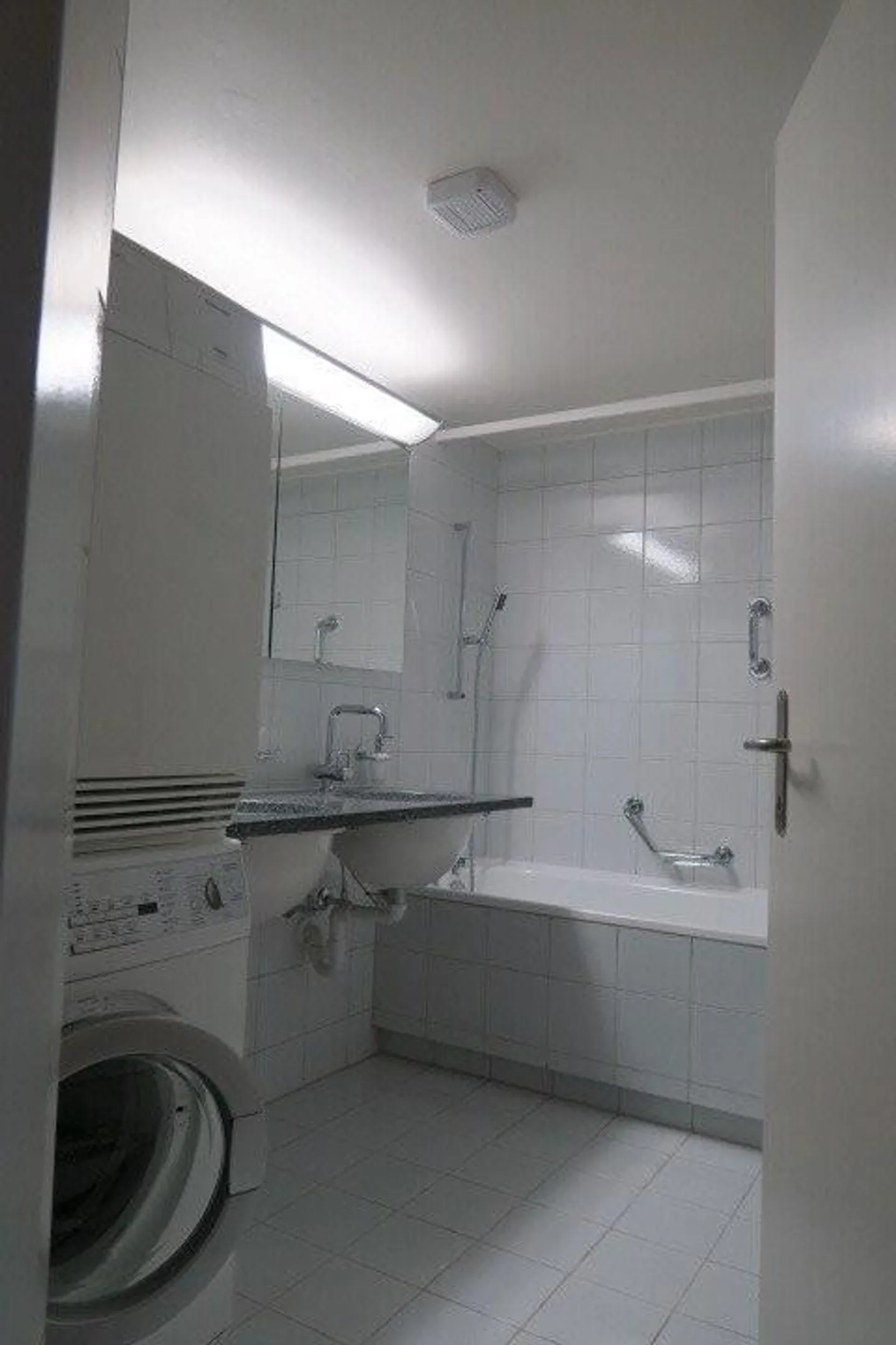 Appartement 3.5 pièces confortable dans un endroit calme - Photo 4 sur 10