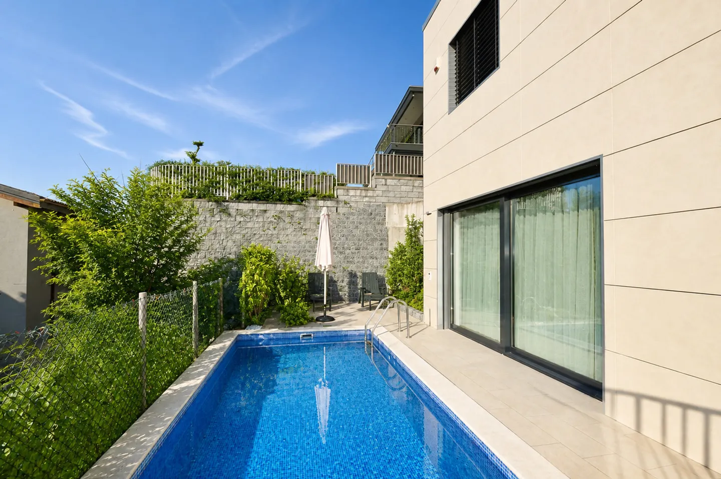 Villa moderne de luxe près du centre de Lugano - Photo 3 sur 18