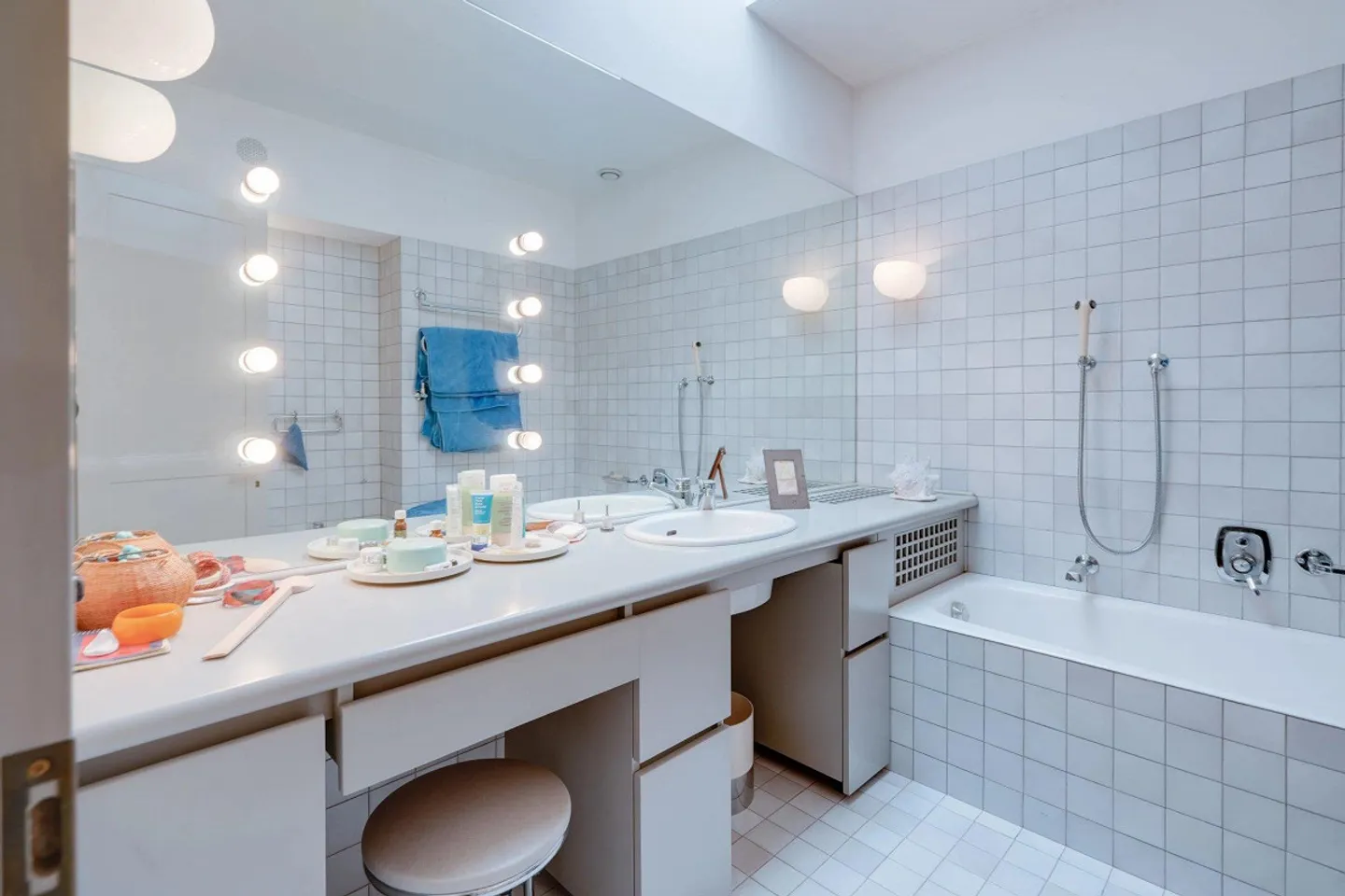 Elegante Penthouse mit Seeblick - Foto 11 von 13