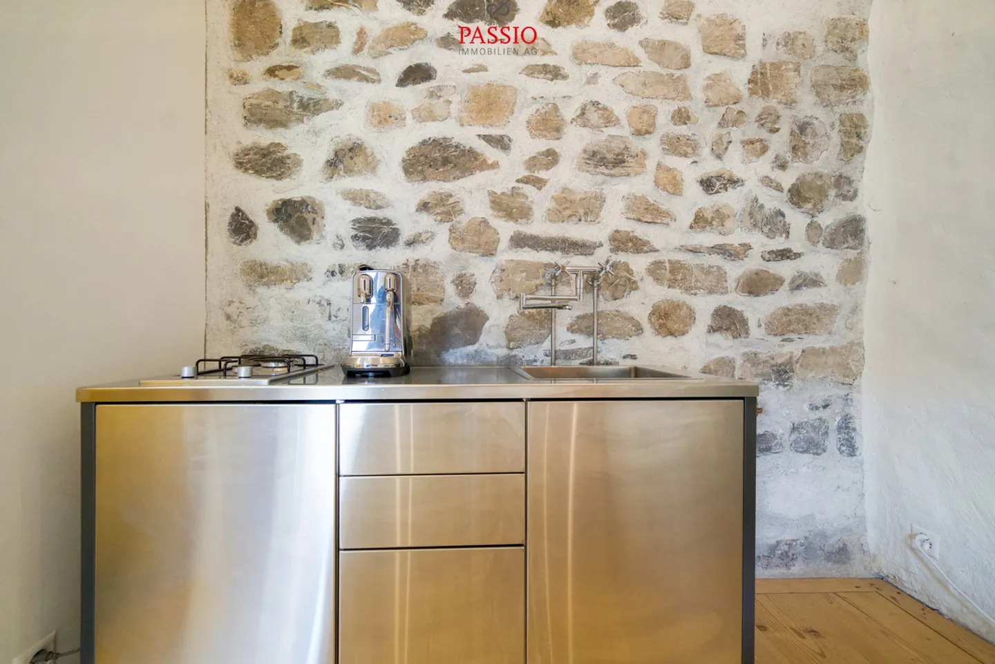 Casa storica di 3,5 stanze con studio di 1 stanza direttamente sul lago di Brienz - Foto 29 di 33
