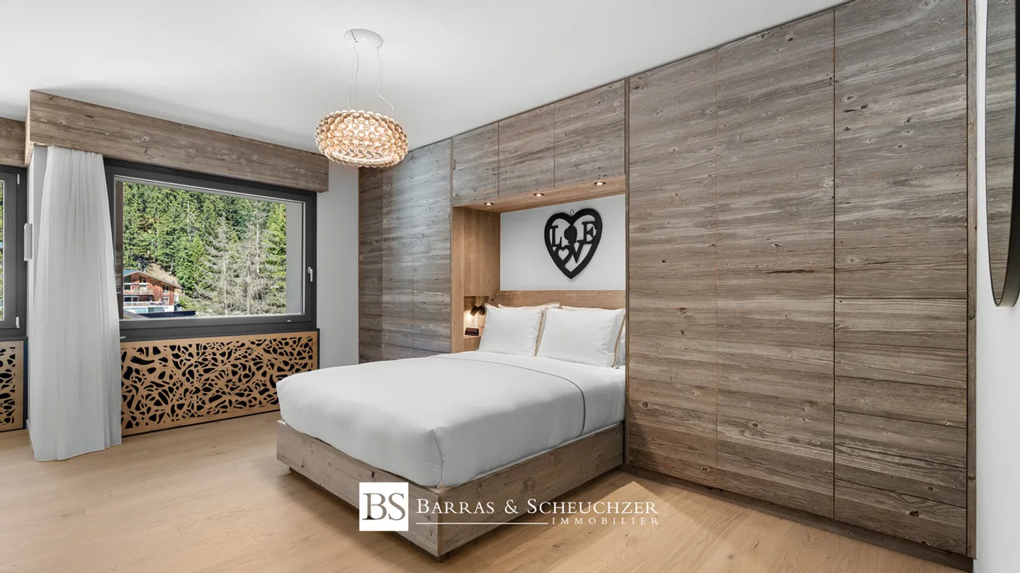 Exceptional penthouse fully renovated with breathtaking view - Photo 17 of 24