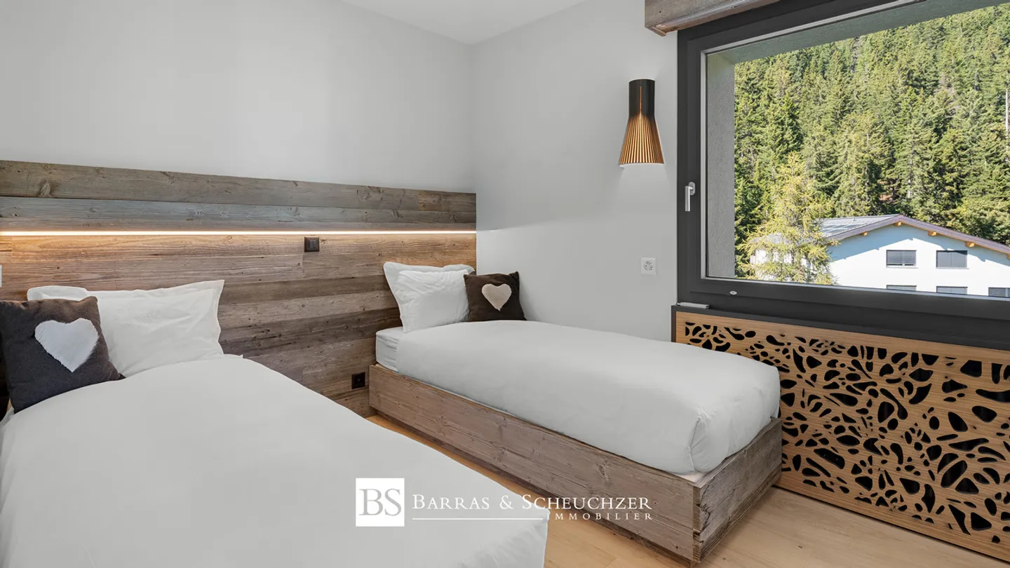 Exceptional penthouse fully renovated with breathtaking view - Photo 21 of 24