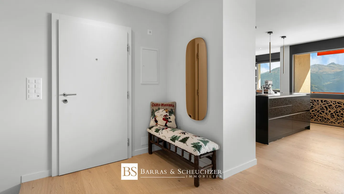 Exceptional penthouse fully renovated with breathtaking view - Photo 24 of 24