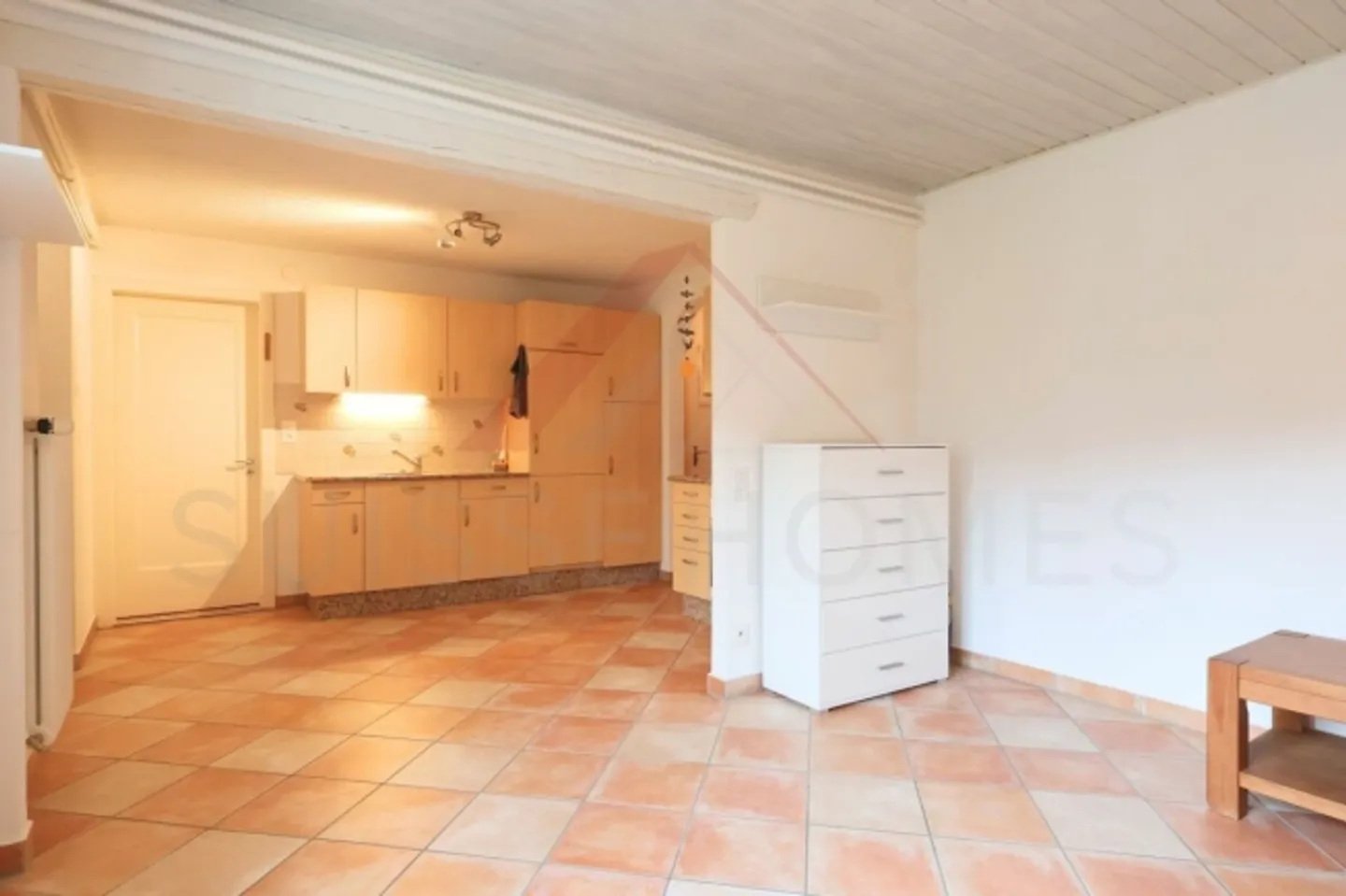 «Moutier - Casa indipendente con 2 appartamenti (2.5 + 4 stanze), ca. 130 m² su 650 m² da abitare e affittare» - Foto 16 di 19