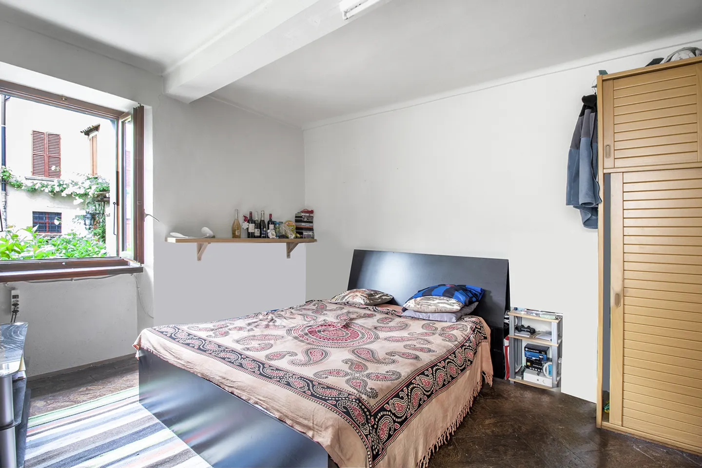 House in a sunny and quiet area - Photo 3 of 8