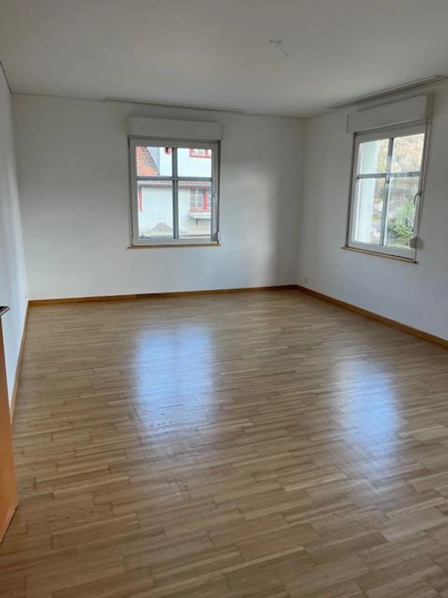 Appartamento di 6,5 locali in posizione centrale - Foto 2 di 9