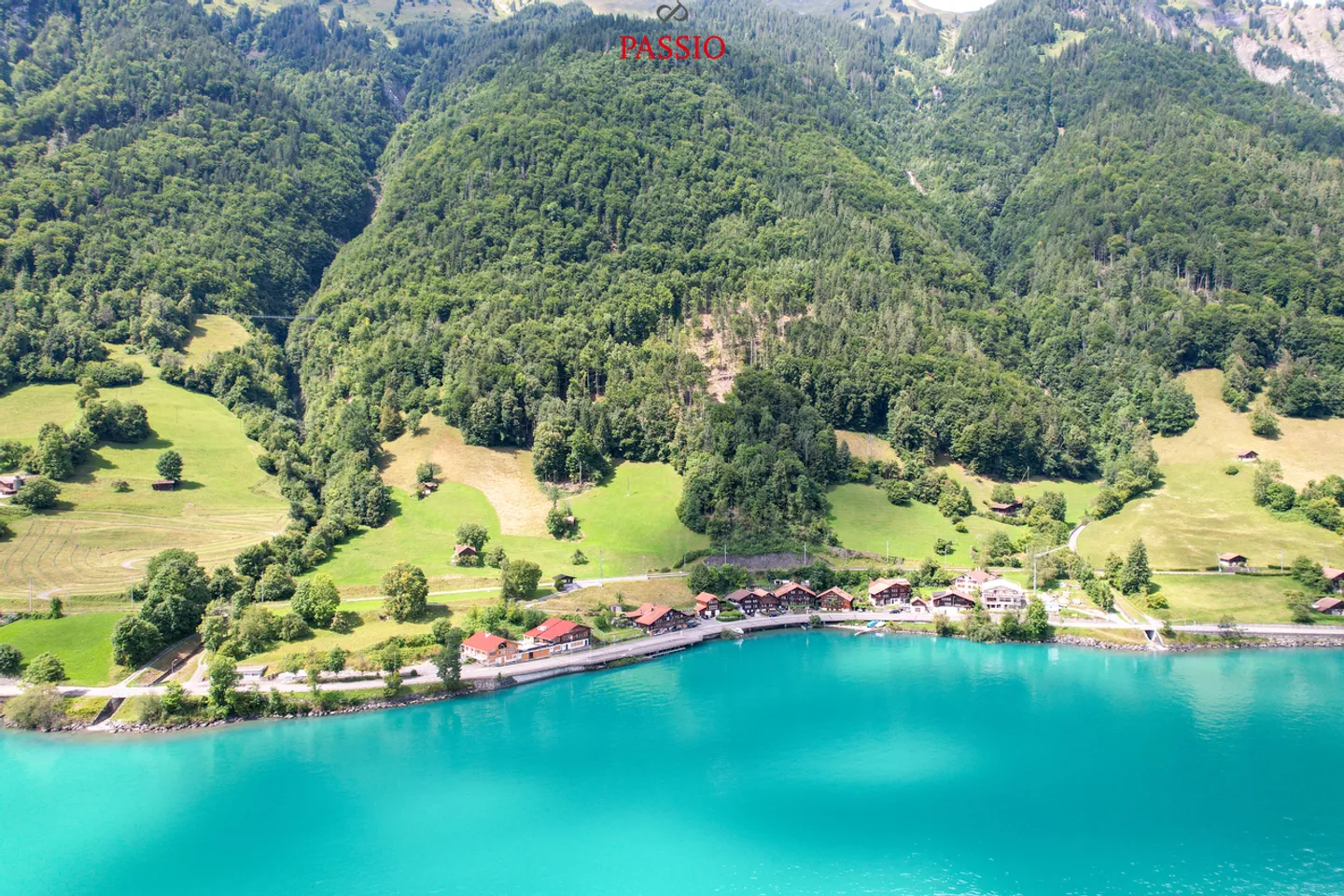Casa storica di 3,5 stanze con studio di 1 stanza direttamente sul lago di Brienz - Foto 33 di 33